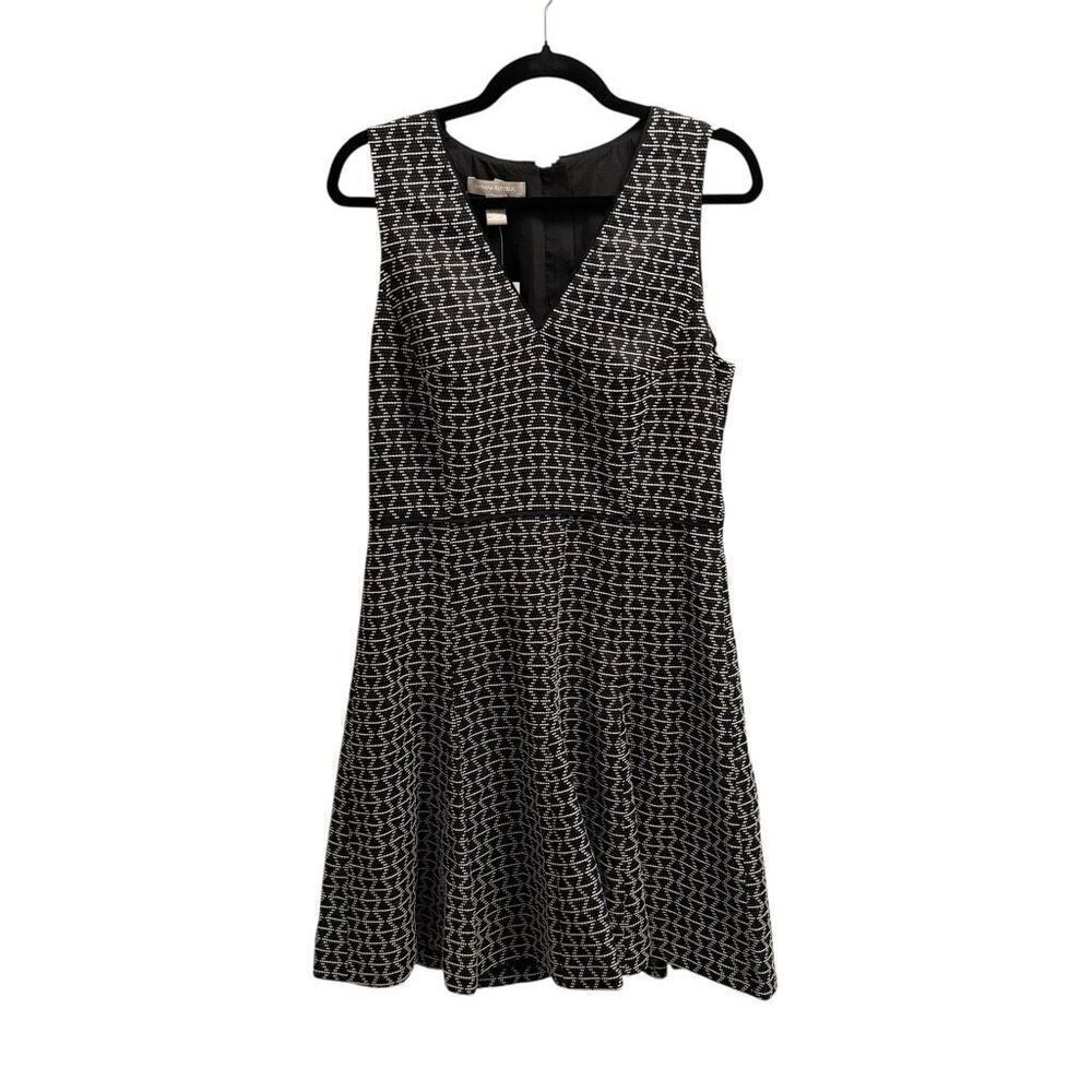 Banana Republic size 12 black and white fit and flare shift dress new with tags!